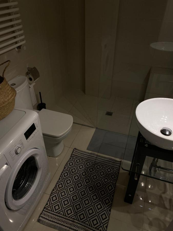 D7 Apartment Cracovia Esterno foto